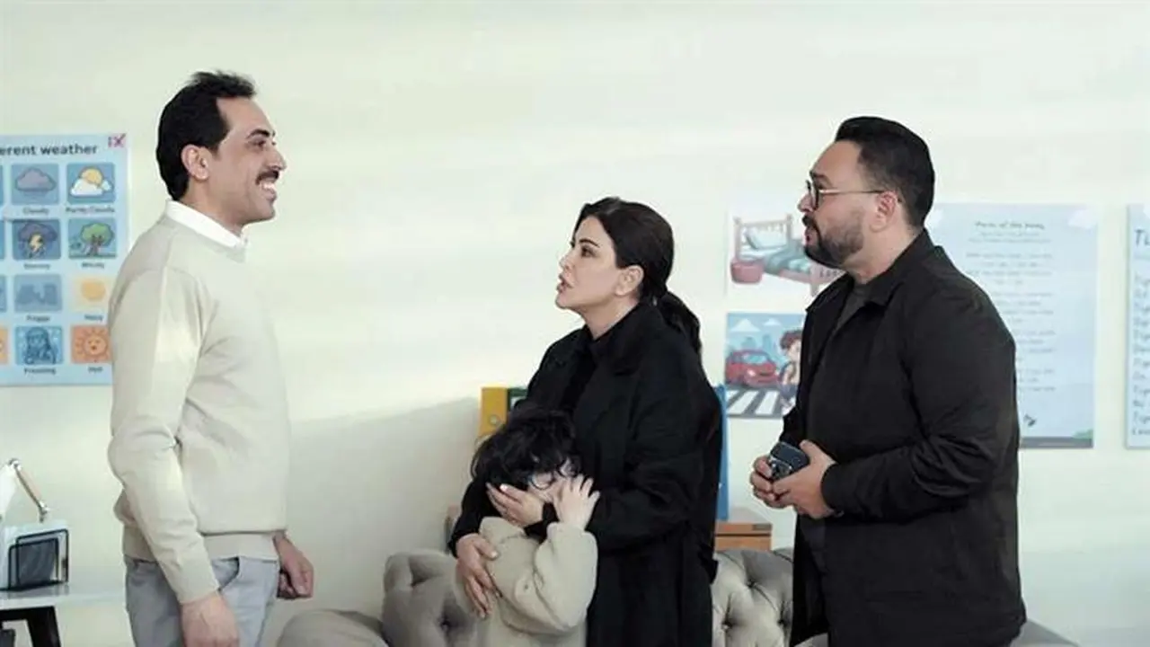 أزمات أدهم المتصاعدة في مسلسل اللون الأزرق تهدد استقرار حياته الزوجية بالكامل